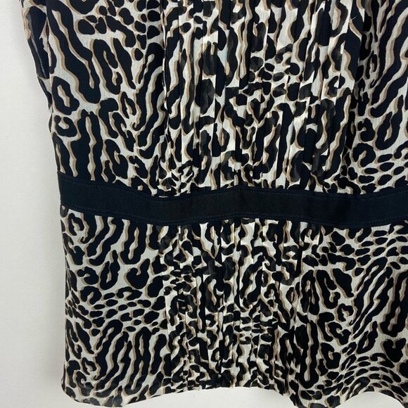 Tory Burch 100% Silk Animal Print Blouse Ruffle Top Size 0 Crew Neck Sleeve Boho - Picture 4 of 8